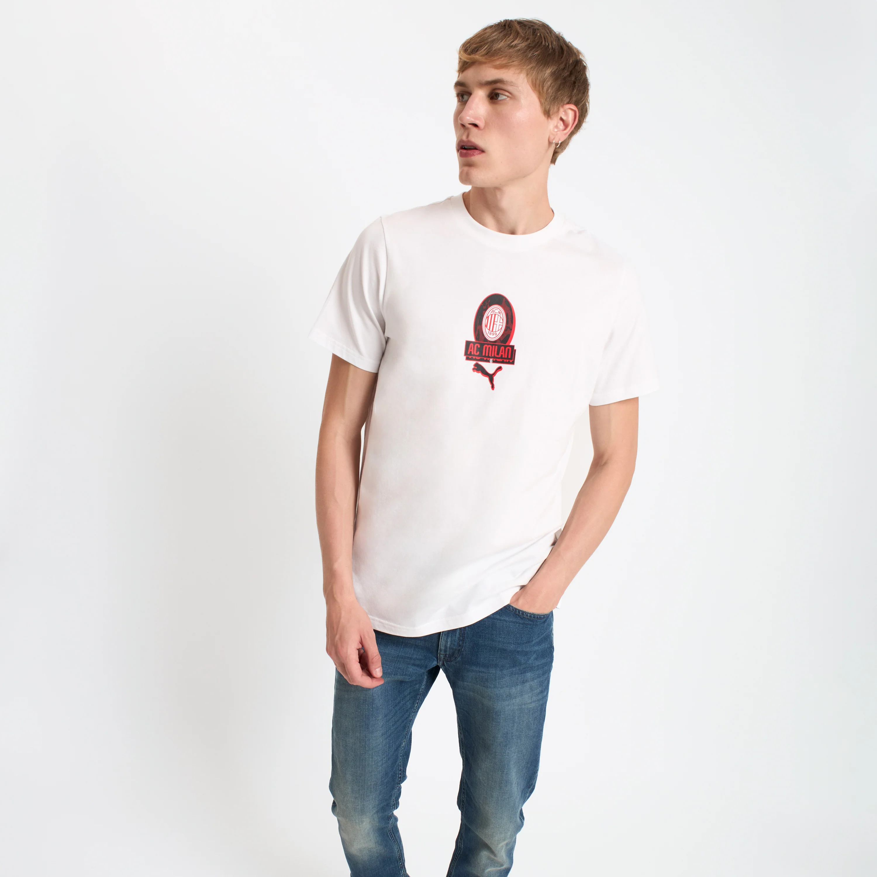 T-SHIRT BIANCA CON GRAFICA CENTRALE MILAN CULTURE - Image 3
