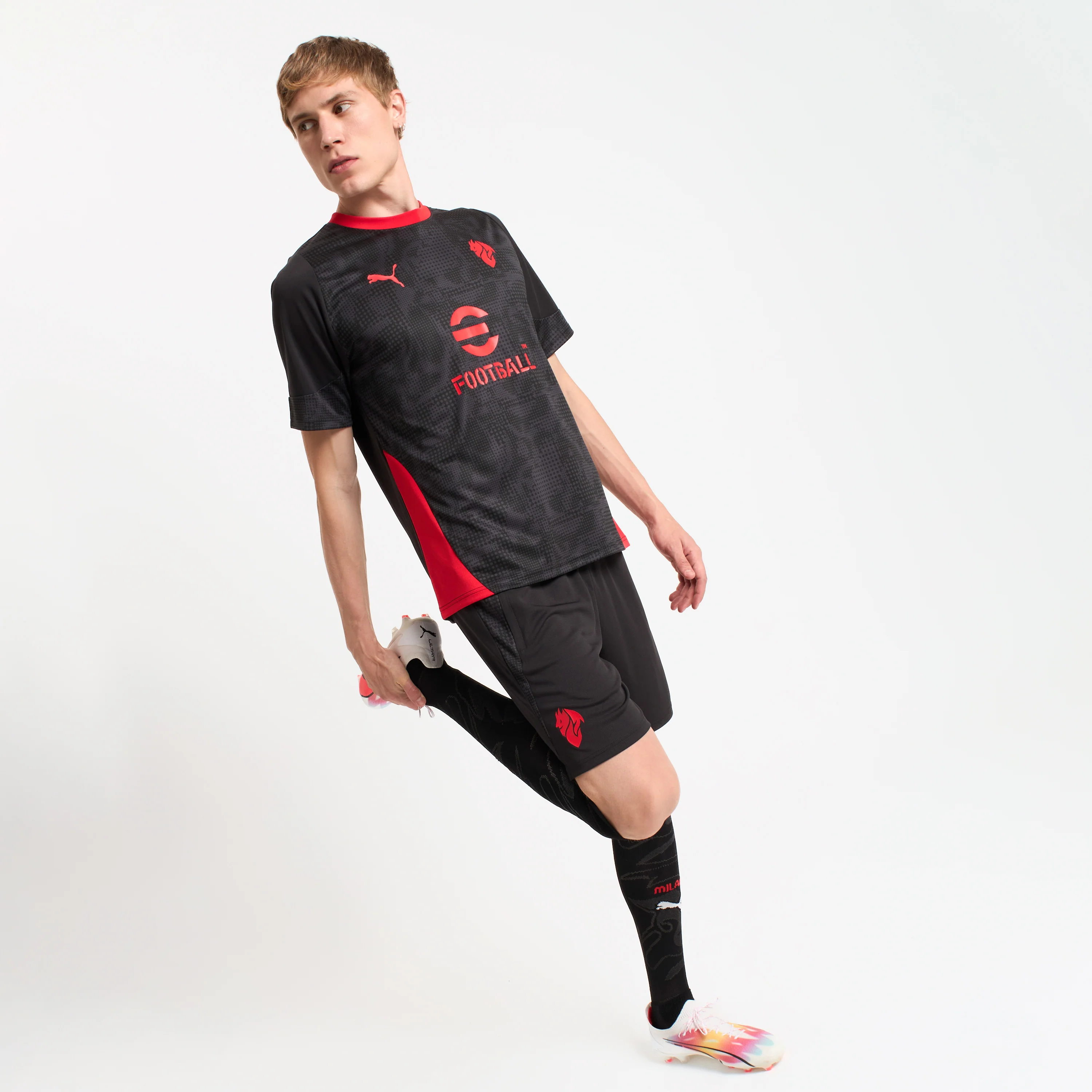 MAGLIA NERA MILAN TRAINING 2025/26 - Image 4