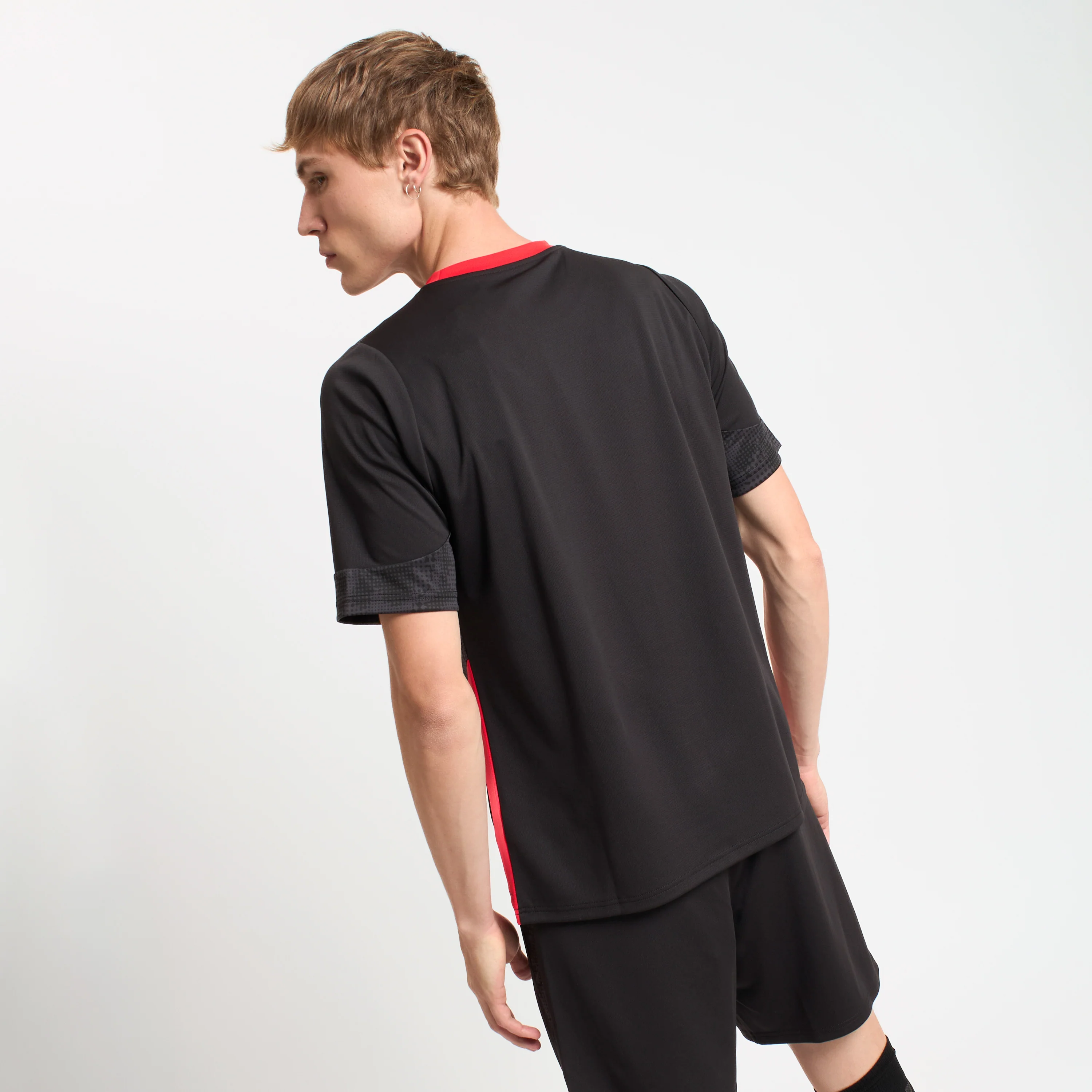 MAGLIA NERA MILAN TRAINING 2025/26 - Image 5
