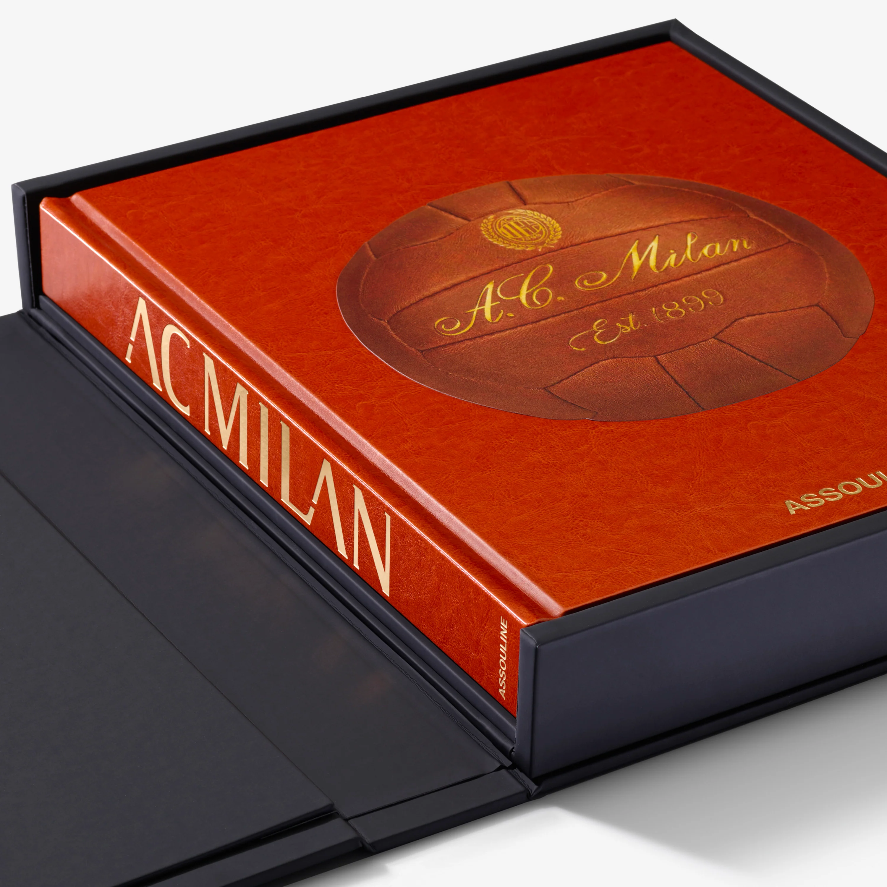 ASSOULINE X AC MILAN ULTIMATE EDITION - Image 3