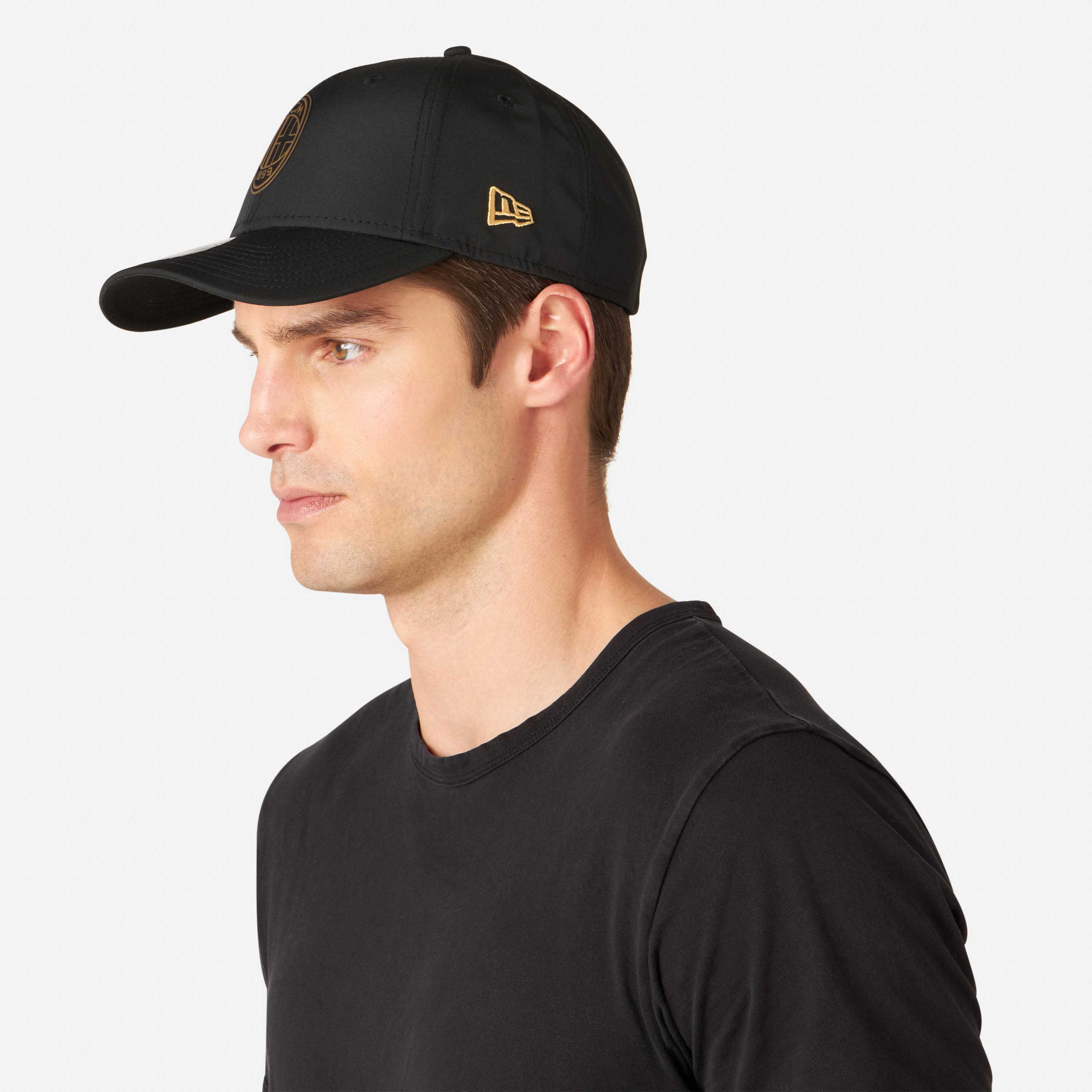 CAPPELLINO 9FORTY® NEW ERA X AC MILAN CON LOGO - Image 4