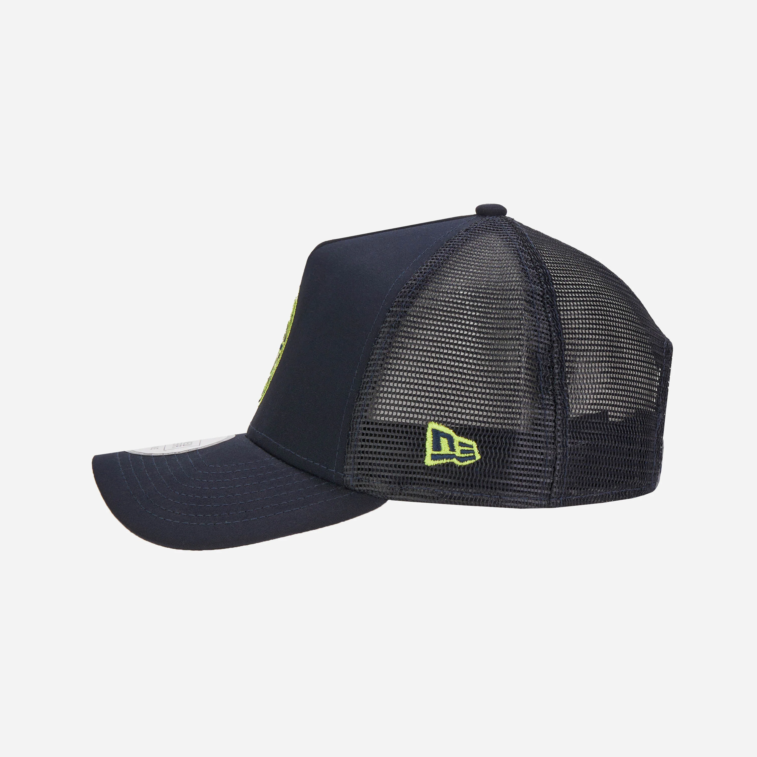 CAPPELLINO TRUCKER NEW ERA X AC MILAN SEASONAL POP CON LOGO - Image 2